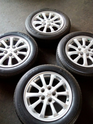 แม็กขอบ 16 ขนาด 5 รู พร้อมยาง YOKOHAMA 205/60R16 สวยดอกยางนิ่ม ชุด 4 ล้อ tel.081-427-3941 ไลน์ไอดี 0814273941 แม็กขอบ 16 ขนาด 5 รู พร้อมยาง YOKOHAMA 205/60R16 สวยดอกยางนิ่ม ชุด 4 ล้อ tel.081-427-3941 ไลน์ไอดี 0814273941