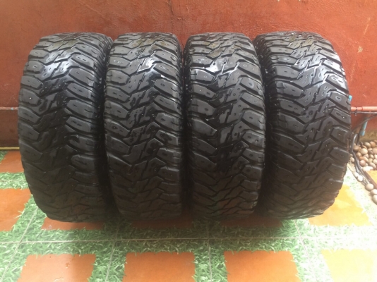 ยาง mud cooper stt 265/75/16 ปี 12