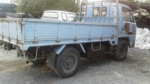 ขายคับ4ล้อ88ปี38เกียร์สั้นเครื่องดีคลัชชีสวยสภาพตามรูปเลยคับแบ่งกันไปทำกำไรราคาต่อรองมาได้เลย