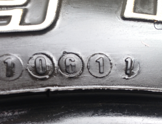 ยาง BF Goodrich 265 60 18 ปี11 ดอกเต็ม ไม่มีปะ ใช้กันยาว ราคาไม่แพง ยาง BF Goodrich 265 60 18 ปี11 ดอกเต็ม ไม่มีปะ ใช้กันยาว ราคาไม่แพง