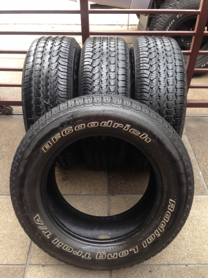 ยาง BF Goodrich 265 60 18 ปี11 ดอกเต็ม ไม่มีปะ ใช้กันยาว ราคาไม่แพง ยาง BF Goodrich 265 60 18 ปี11 ดอกเต็ม ไม่มีปะ ใช้กันยาว ราคาไม่แพง