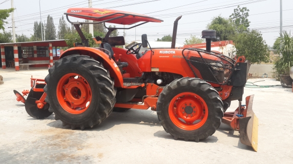 ** ราคา 695,000 ** KUBOTA M8540 ใบดัน+ผาน7 รถเดิมทั้งคัน สีเดิม เครื่องเดิม ไม่เคยทำ . ** ราคา 695,000 ** KUBOTA M8540 ใบดัน+ผาน7 รถเดิมทั้งคัน สีเดิม เครื่องเดิม ไม่เคยทำ .
