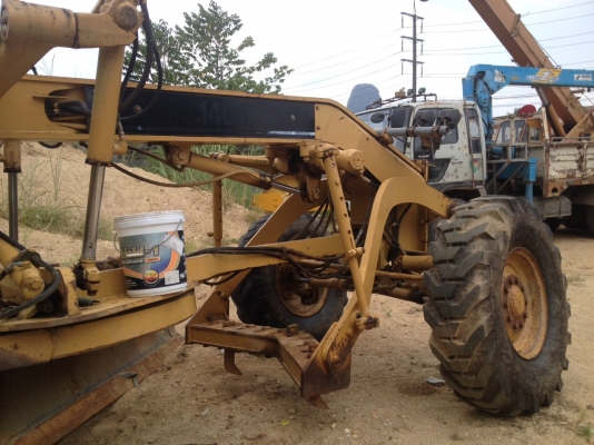 รถเกรด CAT 140 H.   สนใจติดต่อ  081 - 6079515