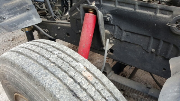 รถฮีโน่ 6 ล้อ FB2W  120 แรงม้า. ปี 37.   ( * ขาย หัว , คัชซี. )    สนใจติดต่อ  081 - 6079515