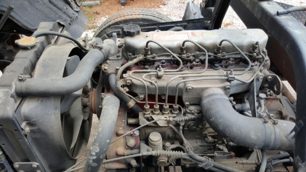 รถฮีโน่ 6 ล้อ FB2W  120 แรงม้า. ปี 37.   ( * ขาย หัว , คัชซี. )    สนใจติดต่อ  081 - 6079515