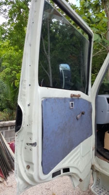 รถฮีโน่ 6 ล้อ FB2W  120 แรงม้า. ปี 37.   ( * ขาย หัว , คัชซี. )    สนใจติดต่อ  081 - 6079515