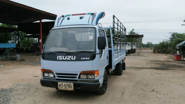 ISUZU  110  แรง  รถเดิม  ครัชชีสวย  เอกสารพร้อม  รถพร้อมใช้งาน
