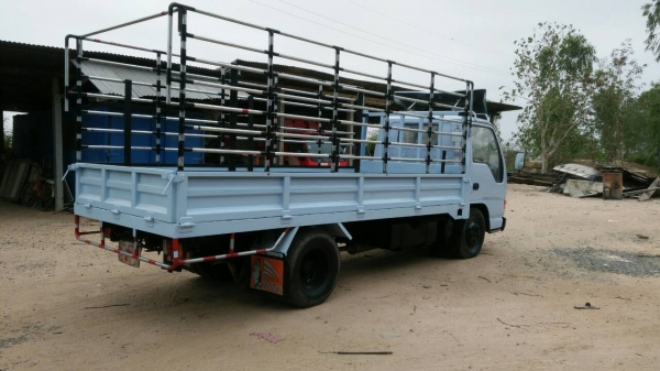 ISUZU  110  แรง  รถเดิม  ครัชชีสวย  เอกสารพร้อม  รถพร้อมใช้งาน