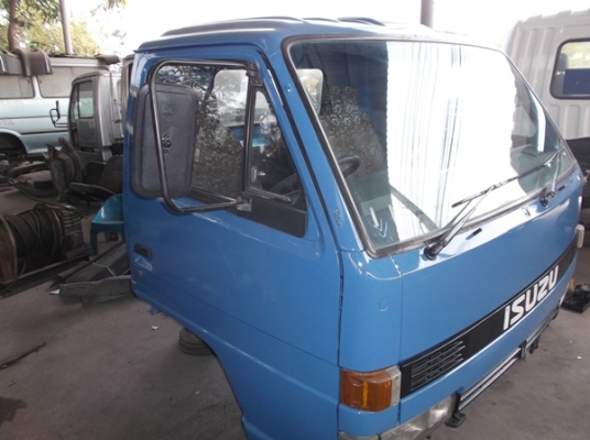 ขายหัว ISUZU NPR 115 หัวนอกสวยมากๆ มีแอร์ อุปกรณ์ครบ เอาไปใส่ได้เลย ขายหัว ISUZU NPR 115 หัวนอกสวยมากๆ มีแอร์ อุปกรณ์ครบ เอาไปใส่ได้เลย