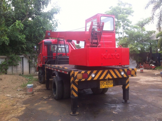 รถสภาพพร้อมใช้ รถอยู่ จ.เชียงใหม่ 081-882-9952