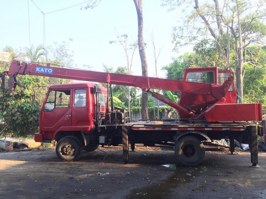 รถสภาพพร้อมใช้ รถอยู่ จ.เชียงใหม่ 081-882-9952