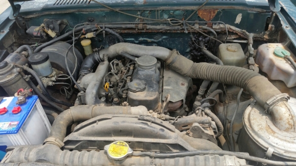 กระบะนิสสันหัวเดียว เครื่องtd27 ลงเล่มทะเบียนไม่ขาด ขับโอน ขาย 37,000 บาท