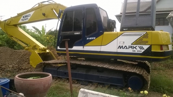 ขายแบคโฮ Kobelco 200
