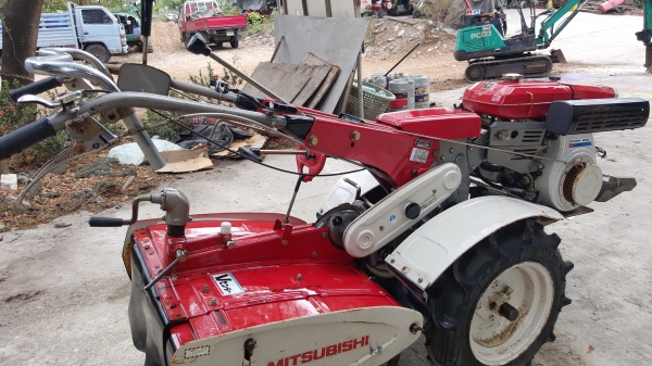 รถพรวนดิน 9 แรง 4 จังหวะ รหัสสินค้า  Y - 14