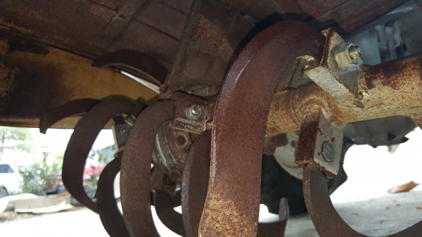 รถพรวนดิน 9 แรง 4 จังหวะ รหัสสินค้า  Y - 14