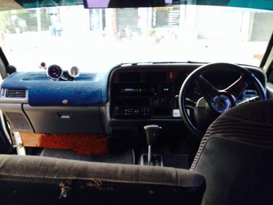 (ขายสด 129,000 ฿.) Toyota Hiace โฉมหัวจรวด ปี&#039;97 เครื่อง 1JZ+LPG