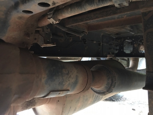 รถอีซูซุ 6 ล้อดั้ม FRR 210 แรงม้า  ปี 57.  ( รถวิ่ง 53,xxx กม. )     สนใจติดต่อ  081 - 6079515