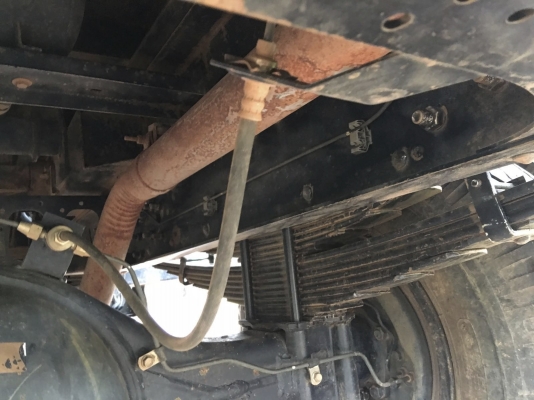 รถอีซูซุ 6 ล้อดั้ม FRR 210 แรงม้า  ปี 57.  ( รถวิ่ง 53,xxx กม. )     สนใจติดต่อ  081 - 6079515