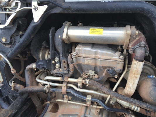 รถอีซูซุ 6 ล้อดั้ม FRR 210 แรงม้า  ปี 57.  ( รถวิ่ง 53,xxx กม. )     สนใจติดต่อ  081 - 6079515