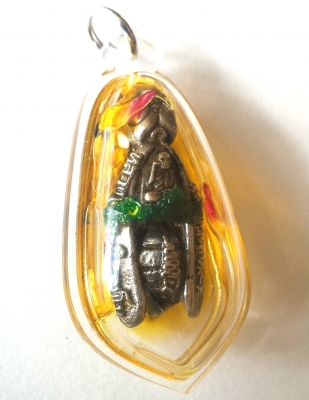 ต่อเงินเรียกทรัพย์ หลวงปู่ขุ้ย วัดซับตะเคียน เลี่ยมน้ำมันมหานิยมเจริญงอกงาม