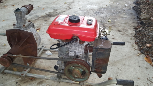 ปั้มหอยโข่ง 2 x 2 นิ้วพร้อมเครื่อง 5 แรง รหัสสินค้า Y - 13