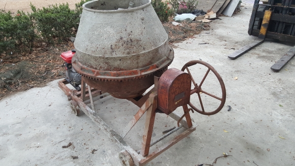 โม่ผสมปูน รหัสสินค้า Y - 10 โม่ผสมปูน รหัสสินค้า Y - 10