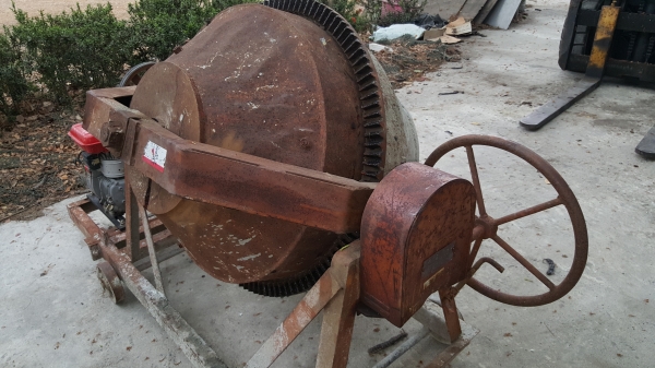 โม่ผสมปูน รหัสสินค้า Y - 10 โม่ผสมปูน รหัสสินค้า Y - 10