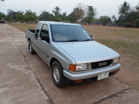 ขายรถกระบะ ISUZU TFR SPACE CAB SLX 2.5 ปี36  พวงมาลัยพาเวอร์โรงงานรถสภาพเดิมๆเครื่องดีไม่ไอไม่จามประหยัดน้ำมันสุดๆ ครัชชีเดิมสวยไม่มีผุช่วงล่างแน่นปึกรถบางเดิมเอกสารพร้อมโอนภาษีพรบ59+แอร์เย็น+ชีดีUSB+ยางดี4เส้น+แม๊กไลเนอร์+ล้อแม๊ก  รถสภาพสวยพร้อมใช้งานครั