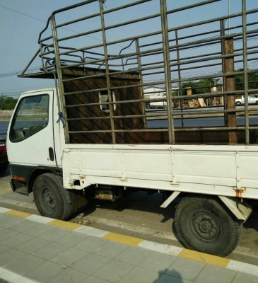 ขายสี่ล้อ มิตซู แคนเตอร์ 110ปี06 ป้ายเล็กไม่ติดเวลา สภาพดีสวยเดิมๆพร้อมใช้ ทะเบียนพร้อมโอน