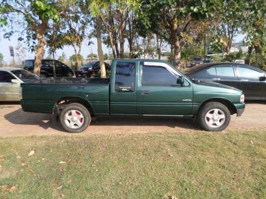 ขายรถกระบะ ISUZU TFR SPACE CAB ปี40พวงมาลัยเพาเวอร์รถเดิมบาง เครื่องแน่นๆแรงดีไม่ไอไม่จามเครื่องนิ่งมากครับประหยัดน้ำมันสุดๆ ช่วงล่างแน่นปึกครัชชีเดิมสวยไม่มีผุ เอกสารพร้อมโอน+ภาษีพรบ.ปี60 แอร์เย็นจัด+ชีดี+ล้อแม๊ก+ยางดี4เส้น+แม๊กไลเนอร์ รถสภาพพร้อมใช้งานค