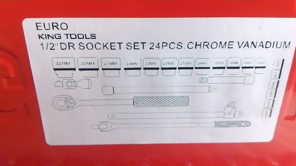 ชุดประแจบล็อก EURO KING TOOLS เยรมัน อย่างดี 24 ชิ้น  ข้อต่อสวมขนาด 1/2 นิ้ว ชุดประแจจับขันขนาดใหญ่แข็งแรง เนื้อโลหะอย่างดีชุบผิว บรรจุในกล่องเหล็กจัดเป็นช่องๆ