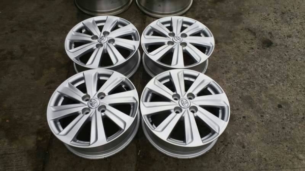 ล้อ all new vios  ขอบ 15 4รู 100 สวยๆ ชุดล่ะ 5000