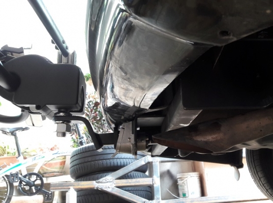 ชุดลากเรือสำหรับรถเก๋ง