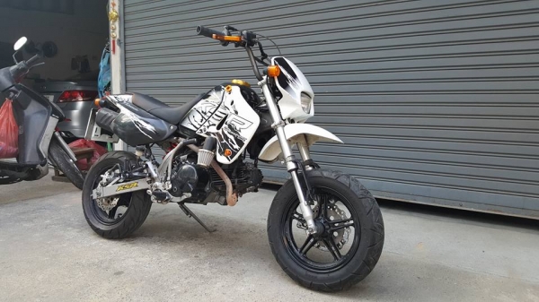 ขออนุญาติขาย KAWASAKI KSR 110 CC สีขาวมุก