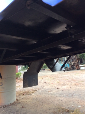 ขายกระบะเหล็กทอดลงจากรถ 6 ล้อช่วงสั้นใส่ 4 ล้อได้สภาพสวยกว้างเมตร 80 ยาว 3 เมตร 20 4 กว้าง 80 ขาย28,000 บาท ศุภากร 081-1903107, 081-4252943