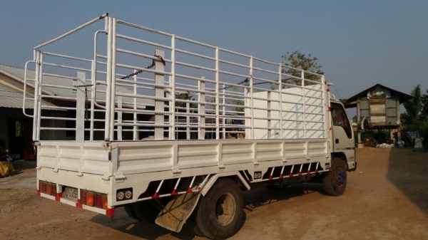 ขาย อีซูซุ 130 แรงปี 50 ยาว 5 มพร้อมใช้เล่มพร้อมโอน ขาย อีซูซุ 130 แรงปี 50 ยาว 5 มพร้อมใช้เล่มพร้อมโอน