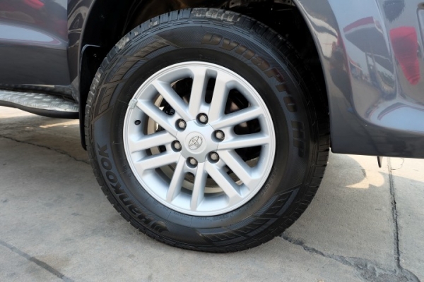 TOYOTA VIGO 3.0G TOPสุด ปี2012