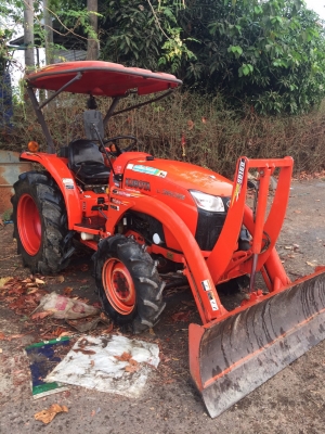 KUBOTA 36แรง. สวยงามมากๆทำงาน1500ชม. ดันหน้า. ผาน5