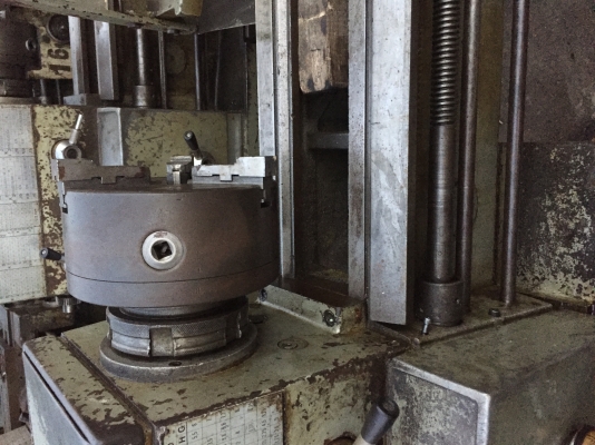 ขายเครื่องกลึง5ฟุตมีปั๊มน้ำครบ3เพลาพร้อมใช้ครับจี๋มีนะครับผม