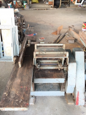 ขาย เครื่อง ใส ชิด ผ่า และตัด ในตัวเดียว ขาย เครื่อง ใส ชิด ผ่า และตัด ในตัวเดียว