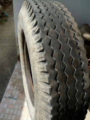 9.00-20 BRIDGESTONE มี 1 เส้น tel.081-427-3941 ไอดีไลน์ 0814273941 9.00-20 BRIDGESTONE มี 1 เส้น tel.081-427-3941 ไอดีไลน์ 0814273941