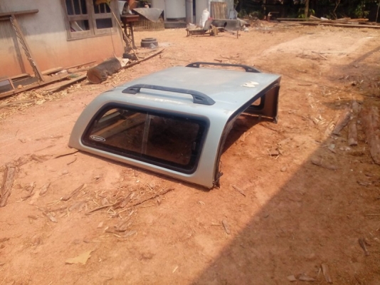 หลังคาแครี่บอย