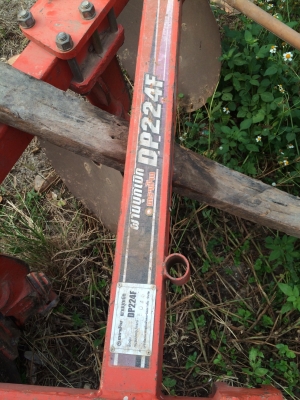 ขายผาน4(22นิ้ว)ใส่36และ47ได้ ตราช้าง ราคา30000 ขายผาน4(22นิ้ว)ใส่36และ47ได้ ตราช้าง ราคา30000