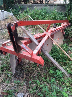 ขายผาน4(22นิ้ว)ใส่36และ47ได้ ตราช้าง ราคา30000