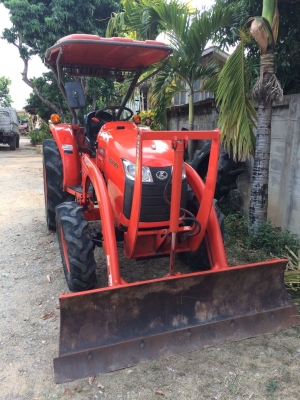 ขายคูโบต้า36แรง ทำงาน1253ชั่วโมง สวยๆถูกๆ ราคา275000บาท โทร.0898536866 ขายคูโบต้า36แรง ทำงาน1253ชั่วโมง สวยๆถูกๆ ราคา275000บาท โทร.0898536866