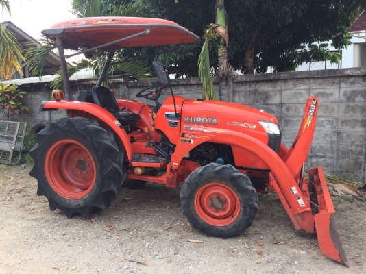 ขายคูโบต้า36แรง ทำงาน1253ชั่วโมง สวยๆถูกๆ ราคา275000บาท โทร.0898536866