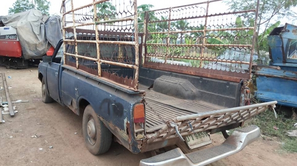 กระบะ คลาสสิค/เรโทรคาร์ TOYOTA RN25 5ขอ วางเครื่อง 1L 2.0 ลงเล่ม เครื่องไม่ติด เกียร์ดี ช่วงล่างดี คัสซีสวย ภายในเก๋งดี ฝาตบล้อ ครบ กระบะพื้นผุ พ.ธรรมดา บอดี้เดิม สีพอใช้ ภาษีขาด ม.ค.58 ตามสภาพ เล่มฯ **ขาย TOYOTA RN25 กระบะ5ขอ