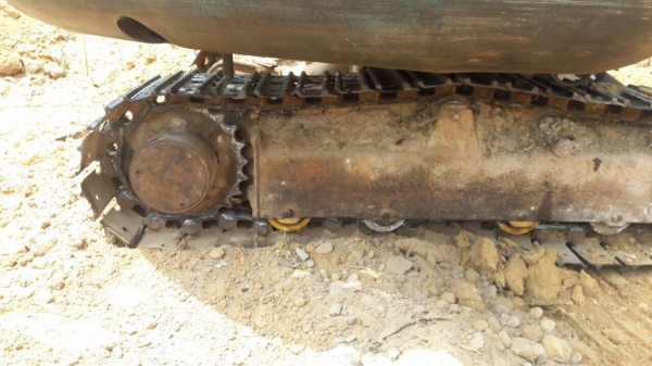 รถขุด PC30-7 รถดี...สีไม่ค่อยสวย ใช้งานอยู่ประจำ