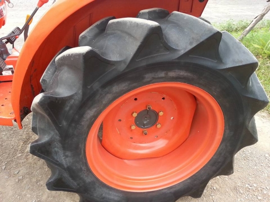 คูโบต้า L3608 4 WD ตัวเปล่า เล่มทะเบียนพร้อม ปี 2556