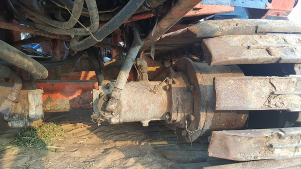 ขายรถเกี่ยวข้าว รองกระสอบ เครื่องอีซูซุ 185ฝาส้ม 6BG1 สภาพใช้งานได้ เก็บสีให้ใหม่ ขายรถเกี่ยวข้าว รองกระสอบ เครื่องอีซูซุ 185ฝาส้ม 6BG1 สภาพใช้งานได้ เก็บสีให้ใหม่